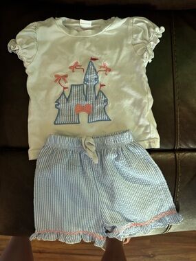 Kids White & Blue Castle outfit Set